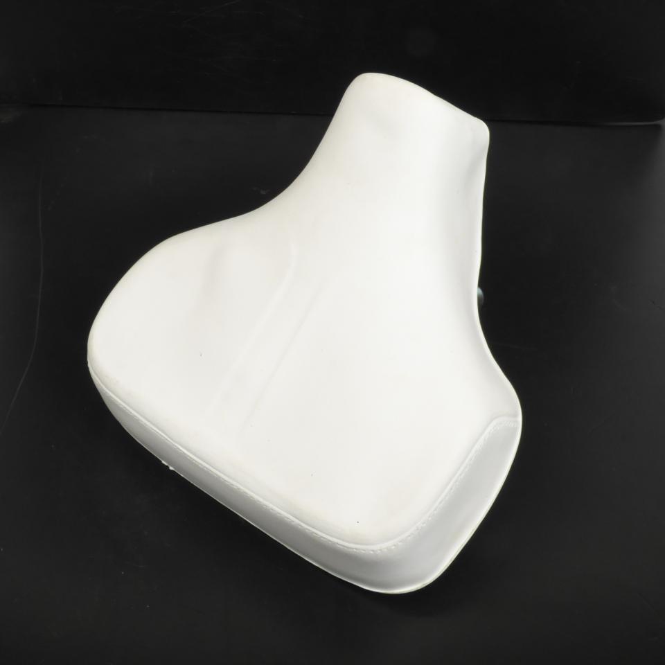 Selle pilote monoplace blanche pour mobylette cyclo Peugeot 103 Ø25mm Neuf