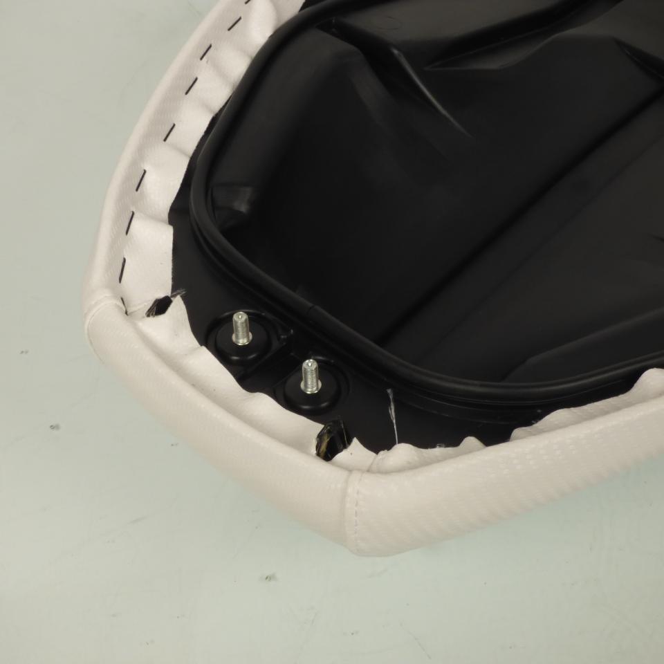 Selle pilote blanche pour scooter MBK 50 Nitro 1997 à 2012 5HE-F4710-0000 Neuf
