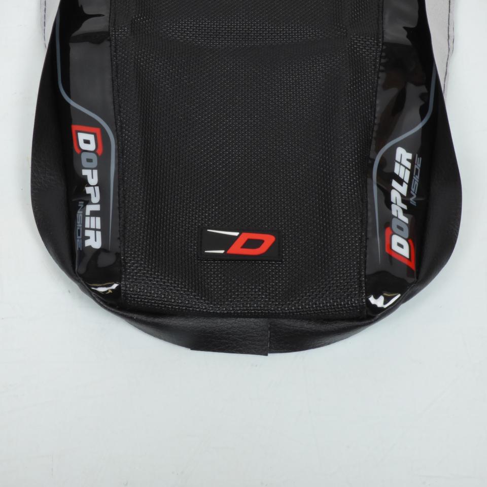 Housse de selle Doppler pour Moto Derbi 50 Senda DRD Après 2012 Neuf