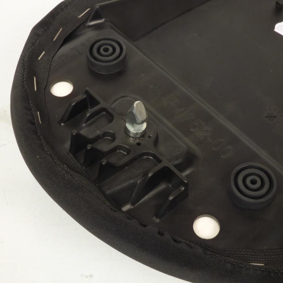 Selle passager pour scooter MBK 50 Nitro 2013 à 2017 noir / 1PH-F4732-00 Neuf