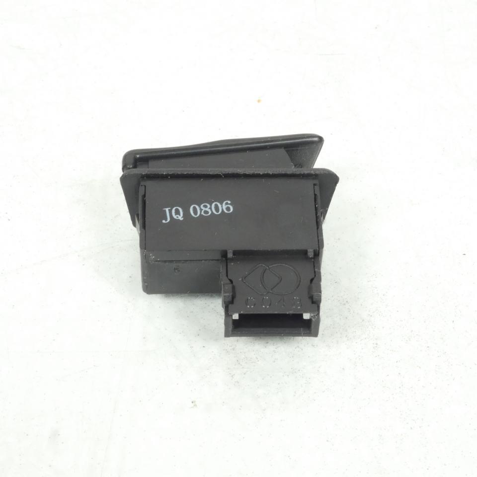 Bouton klaxon du couvre guidon pour scooter Peugeot 50 Tweet 800336 JQ 0806 Neuf