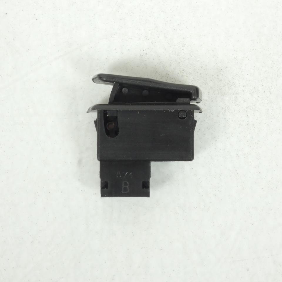 Bouton klaxon du couvre guidon pour scooter Peugeot 50 Tweet 800336 JQ 0806 Neuf