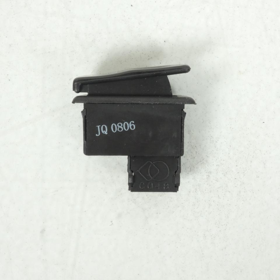 Bouton klaxon du couvre guidon pour scooter Peugeot 50 Tweet 800336 JQ 0806 Neuf