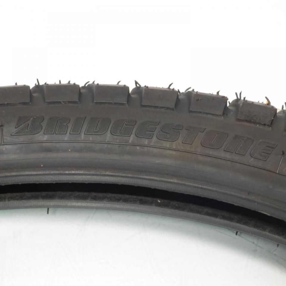 Pneu 80-100-19 Bridgestone pour moto Yamaha 250 Xg Tricker 2005 à 2006 Neuf