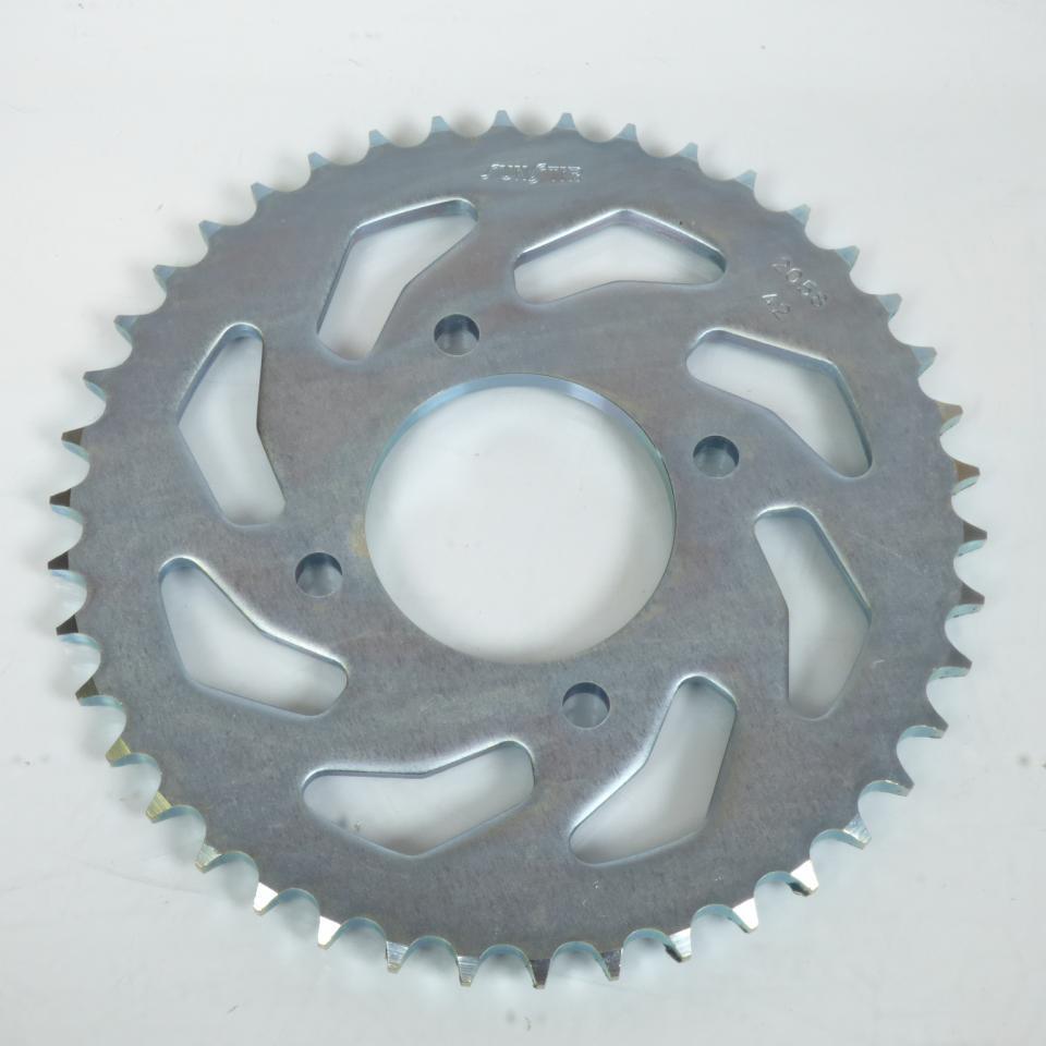 Couronne de transmission Sunstar pour moto Suzuki 125 GN E 1992 à 1999 42 dents / ARG Neuf