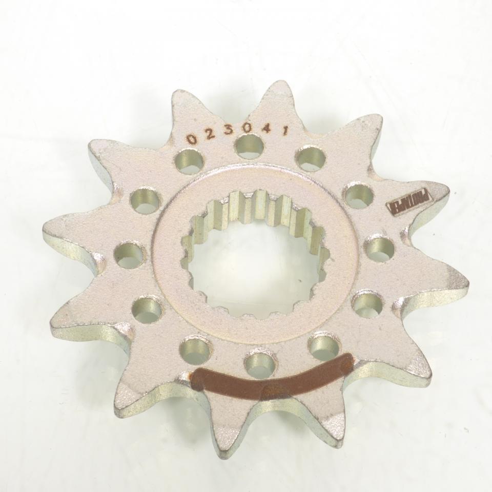 Pignon de sortie de boite pour Suzuki 