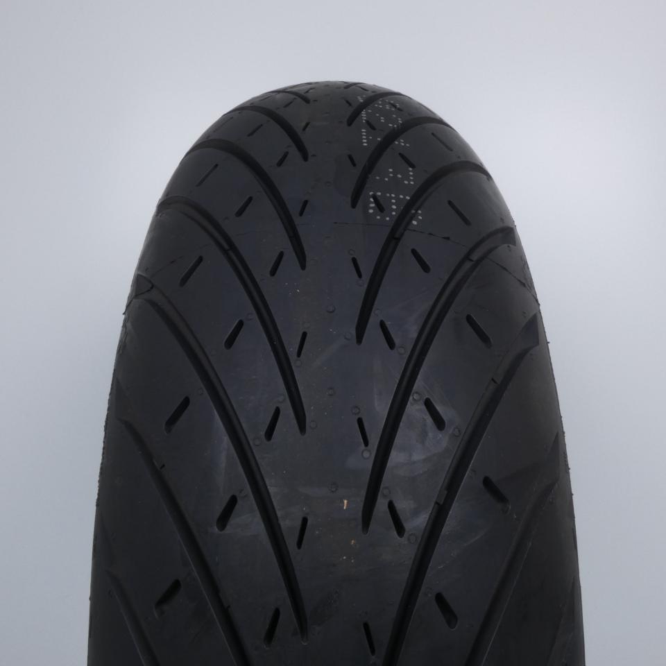Pneu 180-55-17 Metzeler Roadtec 01 180/55 ZR17 73W pour moto routière / AR Neuf