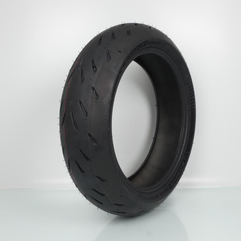 Pneu 180-55-17 pour  