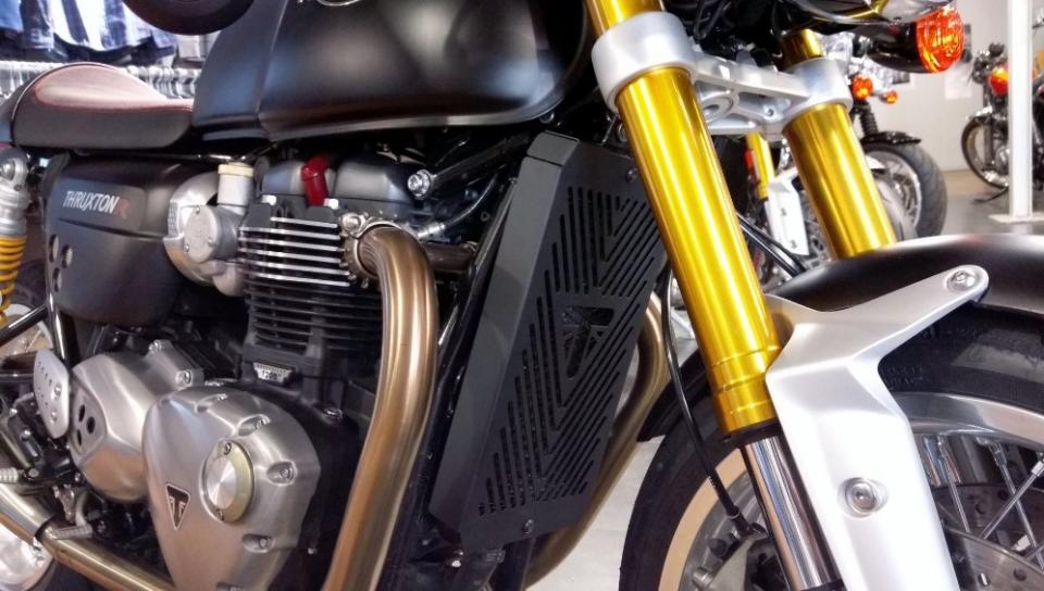 Protection de radiateur ACCESS DESIGN pour Moto Triumph Street Twin Neuf