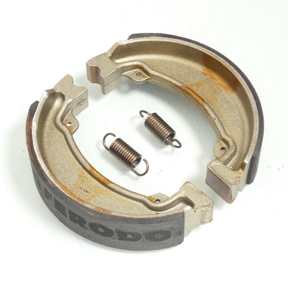 Mâchoire de frein Ferodo pour Moto Honda 125 Ca Rebel 1995 à 2002 AR Neuf