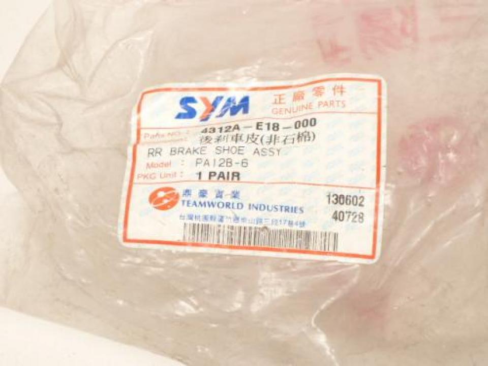 Mâchoire de frein origine pour Scooter Sym 125 Orbit 4312A-E18-000 Neuf
