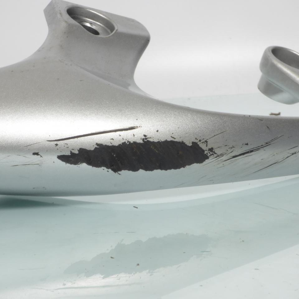 Poignée passager Gauche pour moto Suzuki 650 Gladius 2009-10 4623144H00YD8 Gris