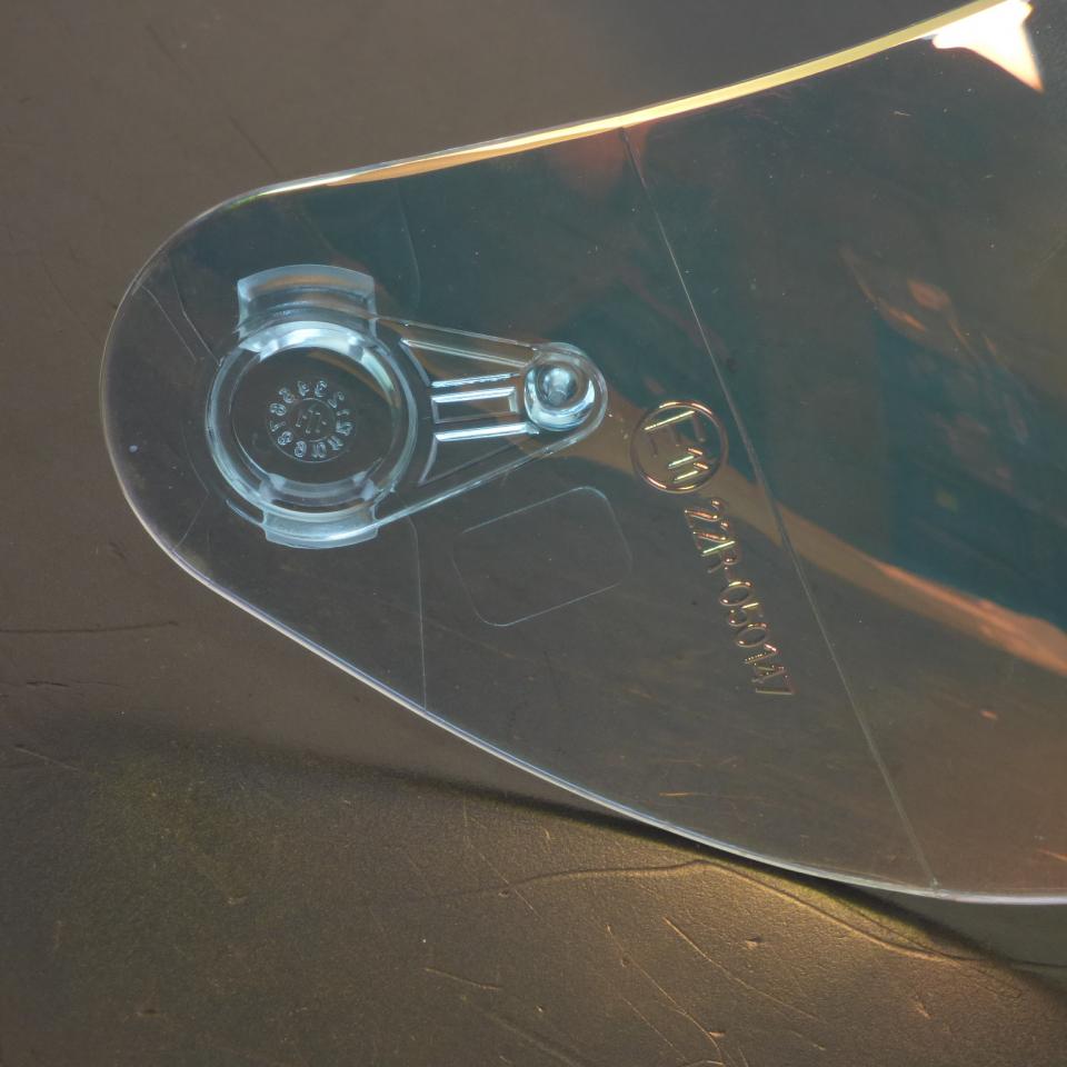Visière de casque AVG de coloris transparent/arc en ciel pour Deux roues KV12B2A2 003 006 Neuf