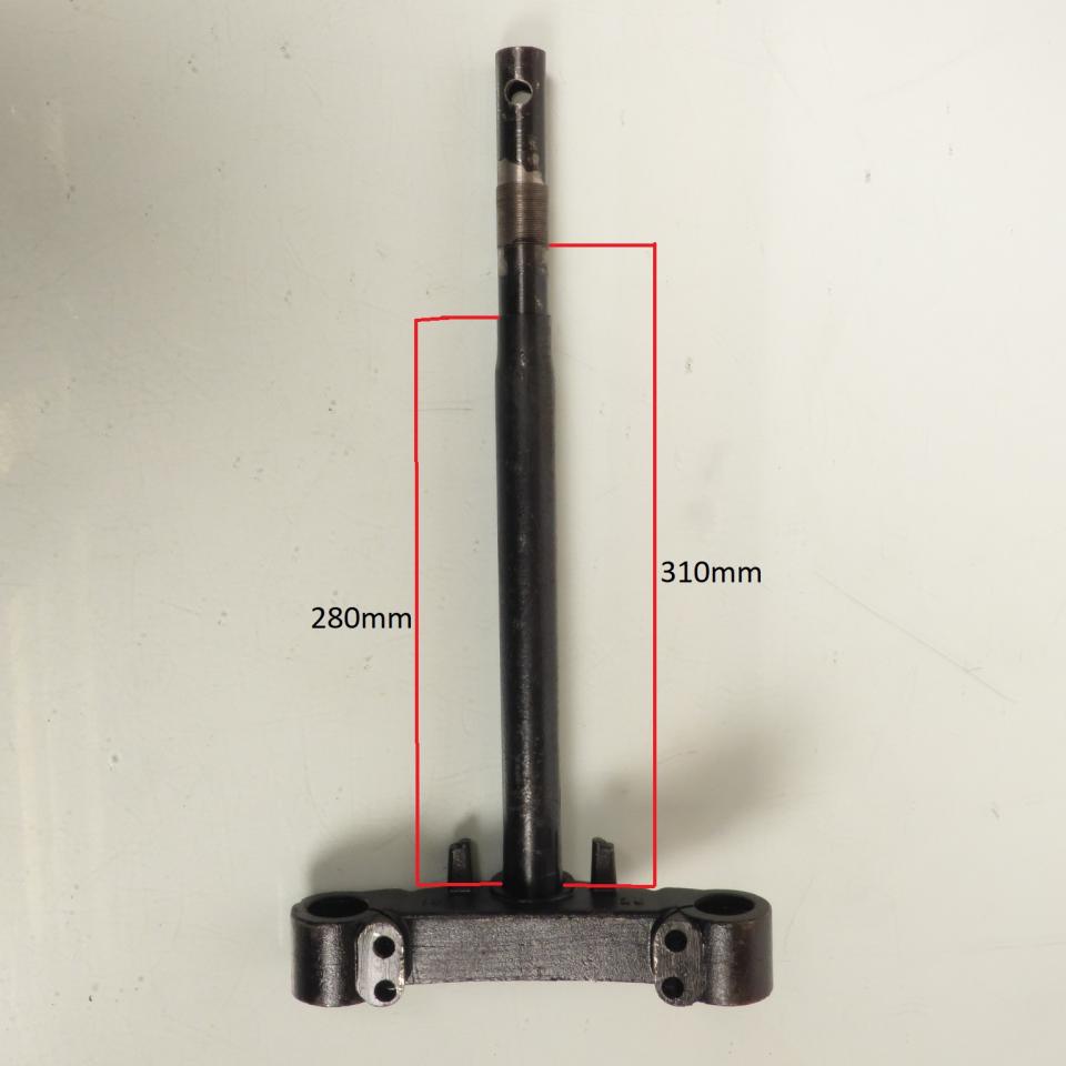 Té de fourche Ø30mm pour scooter Chinois 50 TB00-090100000 entre axe 182mm