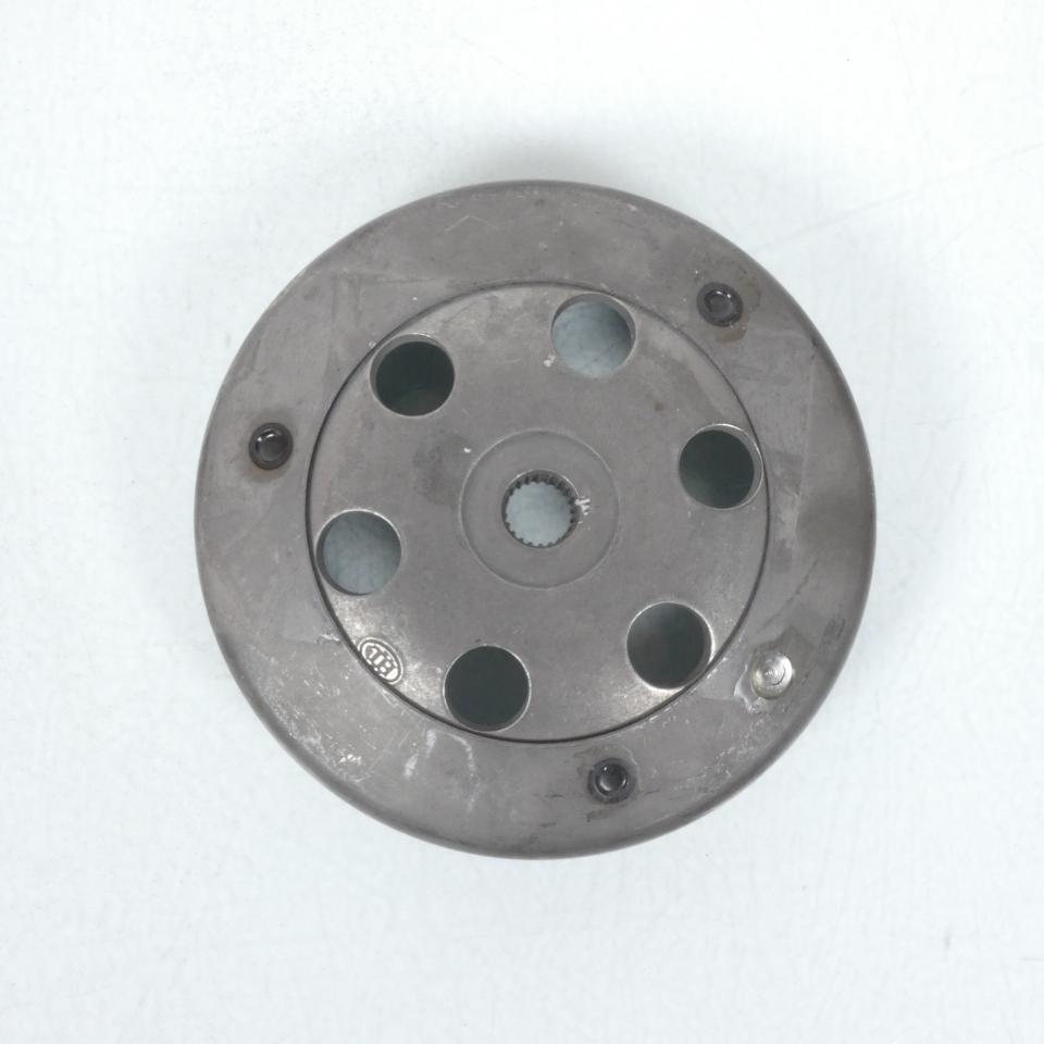 Cloche d embrayage origine pour Scooter Peugeot 50 Looxor Neuf