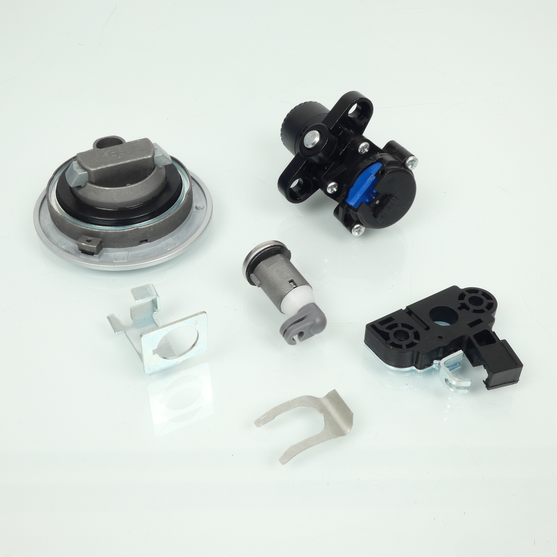 Kit serrure RMS pour moto Benelli 500 TRK 502 X 2020 à 2022 88000P160001 Neuf