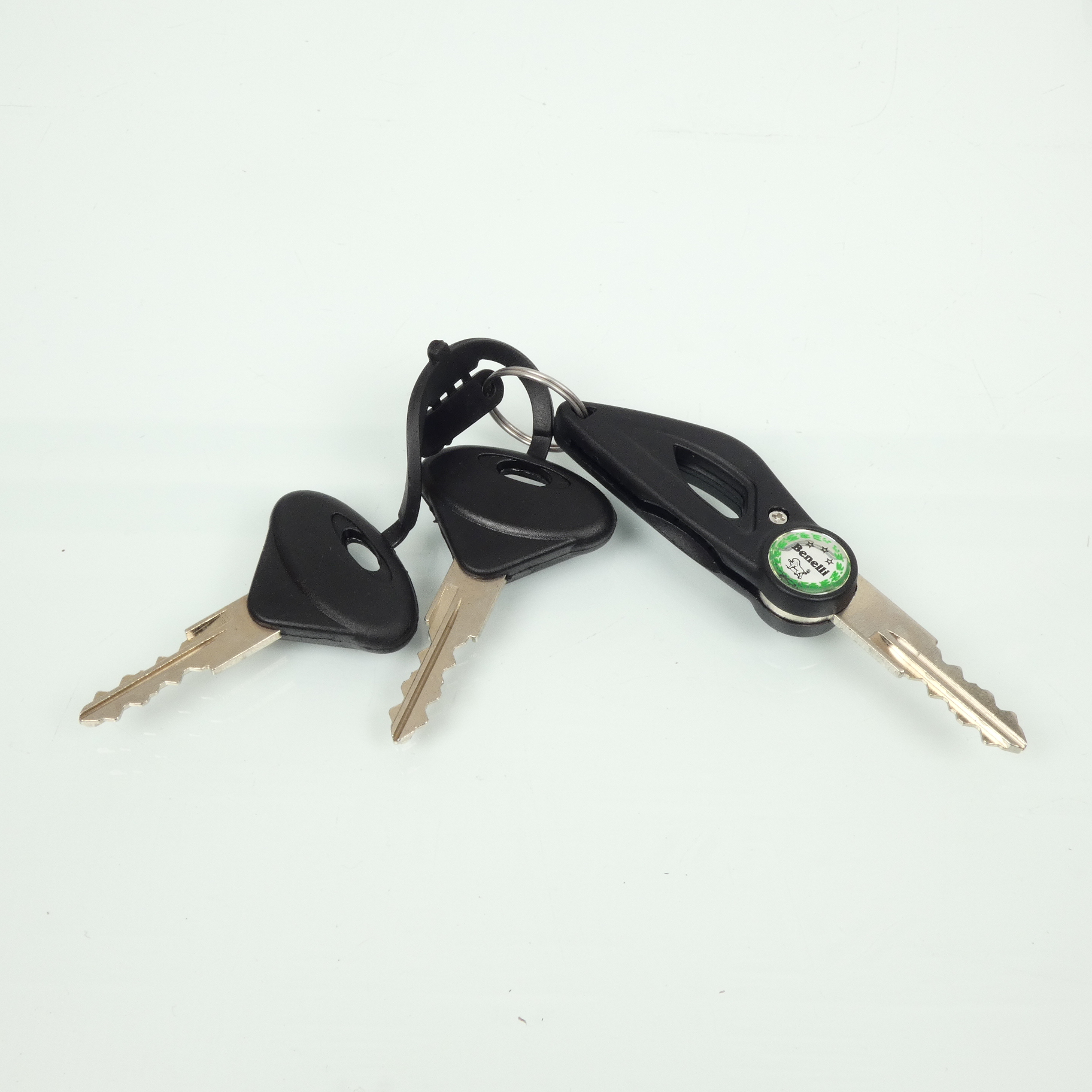 Kit serrure RMS pour moto Benelli 500 TRK 502 X 2020 à 2022 88000P160001 Neuf