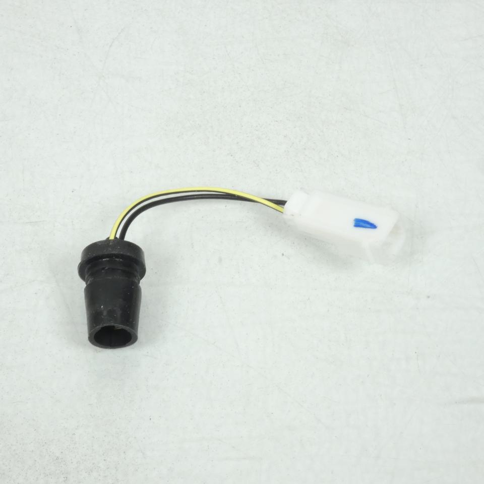 photo piece : Douille support porte ampoule->Piaggio Vespa Lx 4T 4V