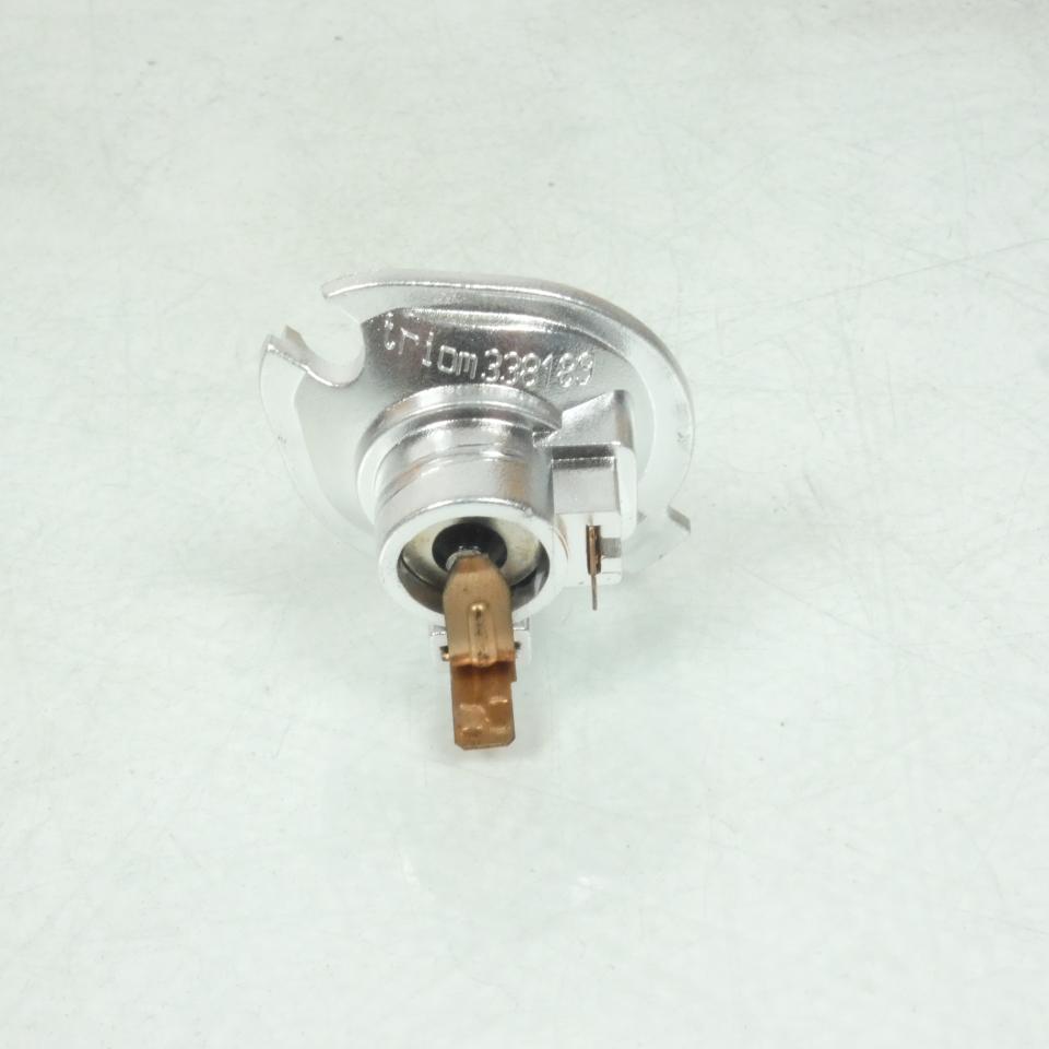 Douille porte ampoule clignotant AV pour scooter Aprilia 50 Sonic AP8224045