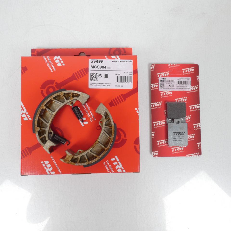 Kit révision entretien Sceed24 pour scooter Piaggio 50 Vespa ET2 Euro 2 2T AC 2002 ZAPC38100 / 12.7047204 Neuf