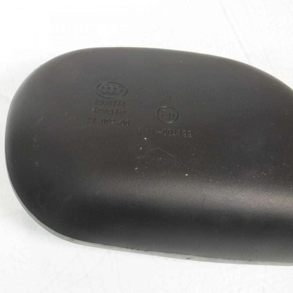 Rétroviseur droit Générique pour scooter Taotao Agressiv M8 pas 1.25 standard