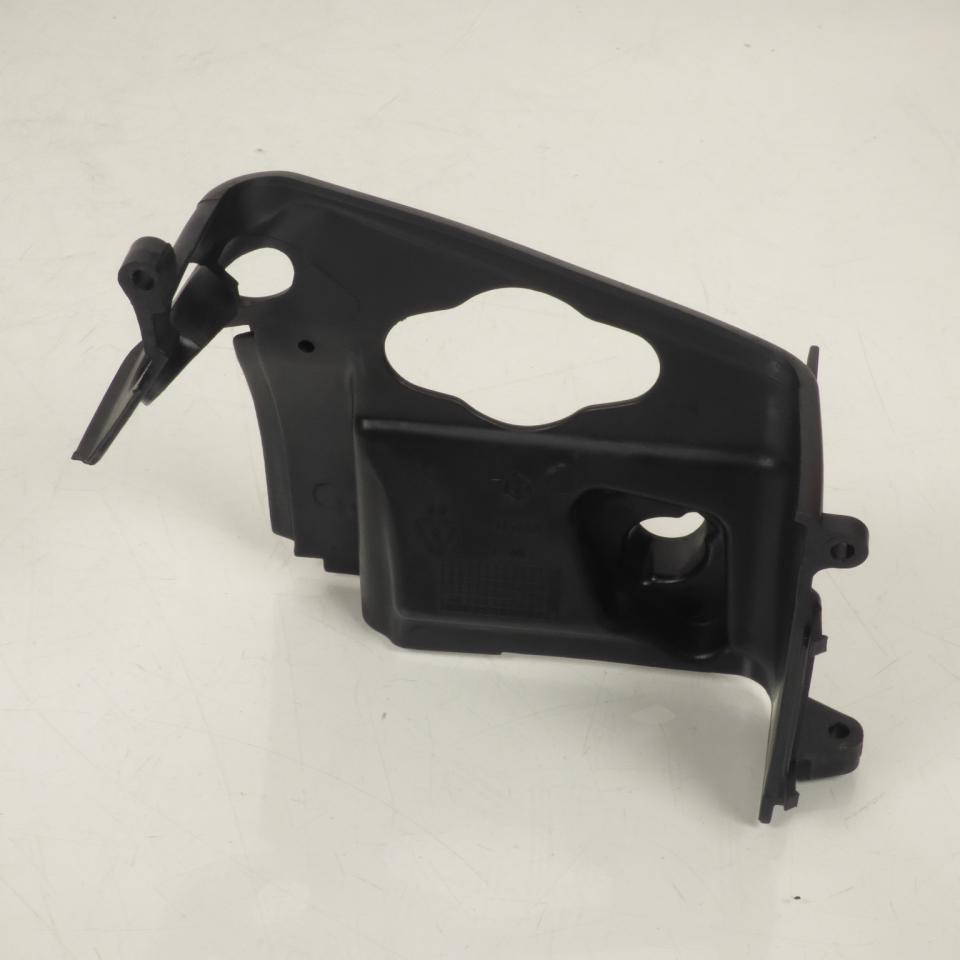 Capotage moteur origine pour scooter Piaggio 50 Zip 4T 2006-2016 833471 / LBMC25C00 Occasion