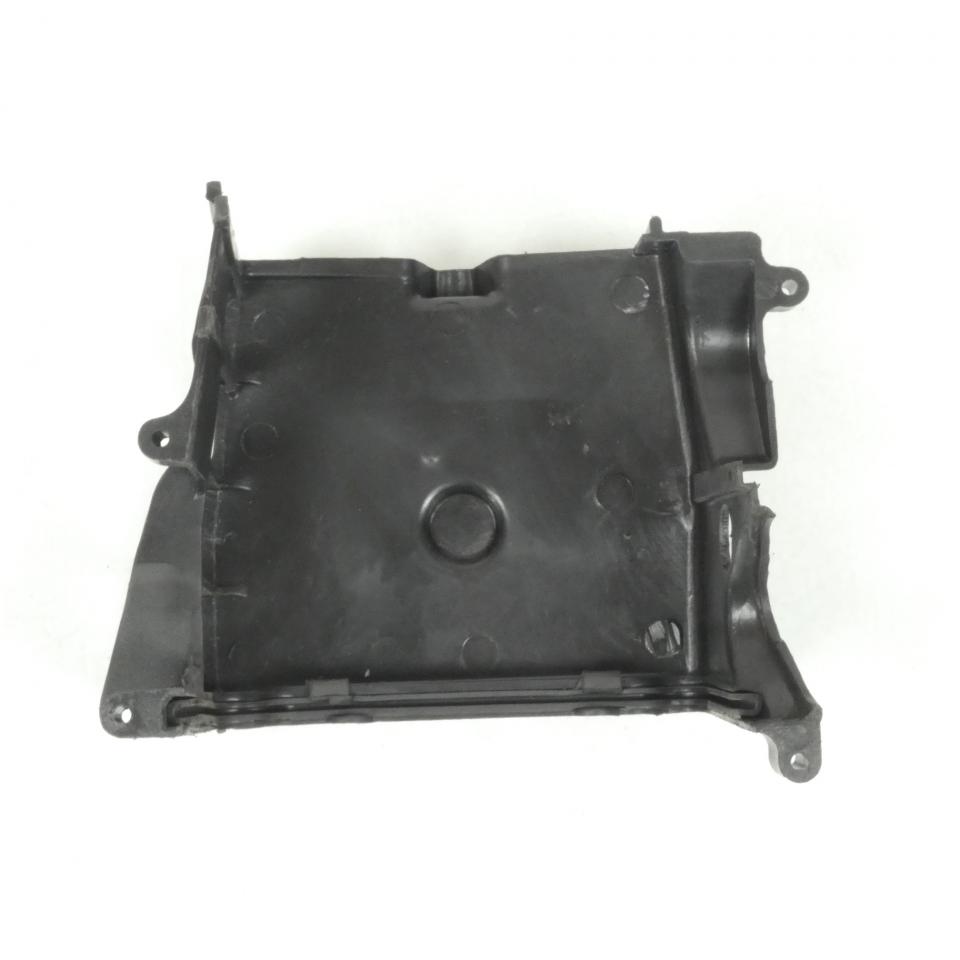 Capotage moteur gauche B pour scooter Peugeot 125 Citystar 802104 Neuf