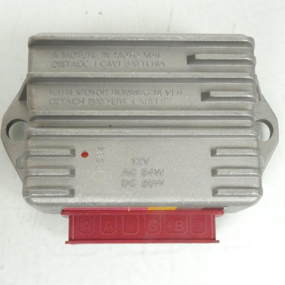 Régulateur de tension 12V pour scooter Piaggio 50 Zip RST 1996-97 291931 2940165