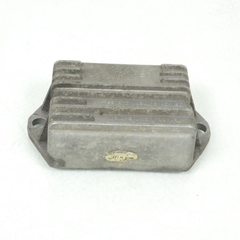 Régulateur de tension 12V pour scooter Piaggio 50 ZIP 1992-95 291931 12V 2440165