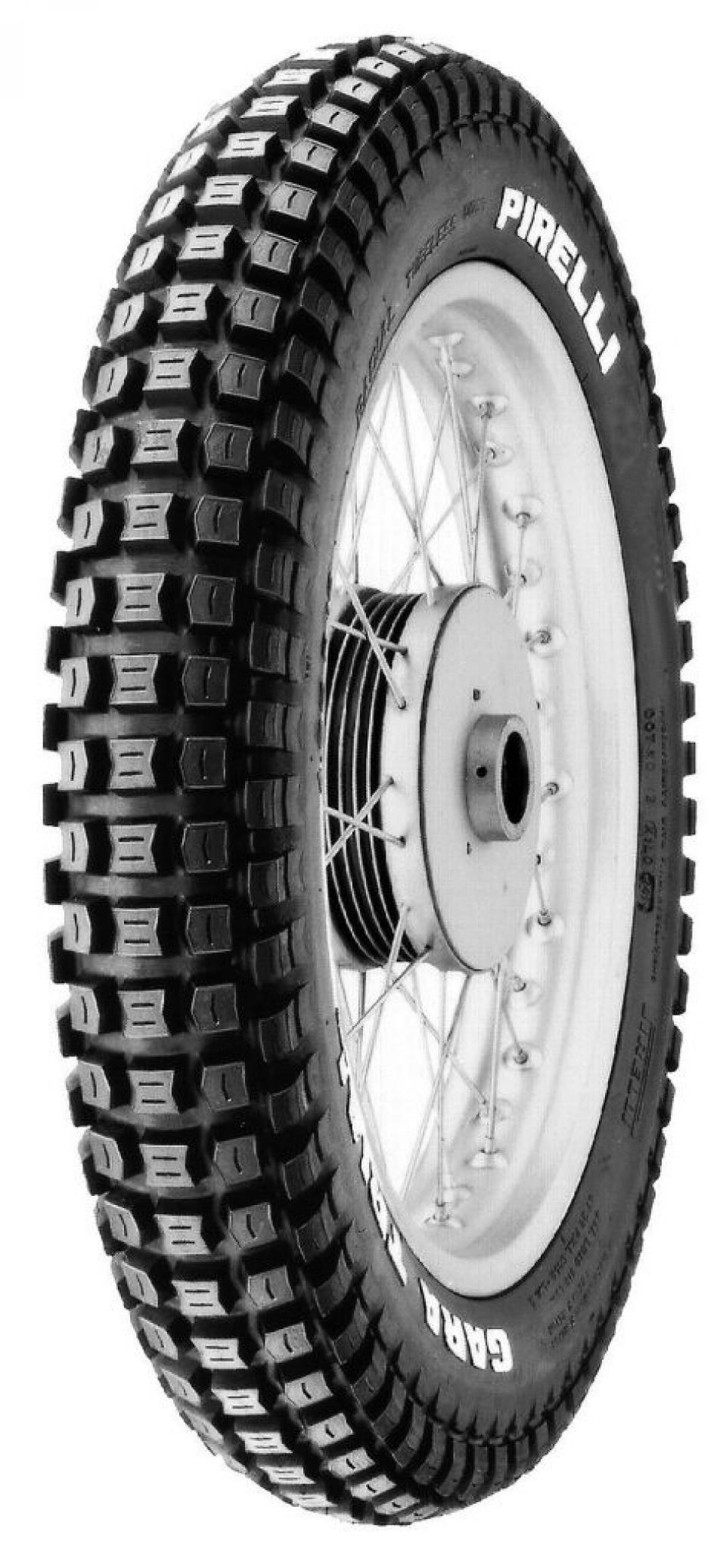 Pneu 4.00-18 Pirelli pour pour Moto Neuf