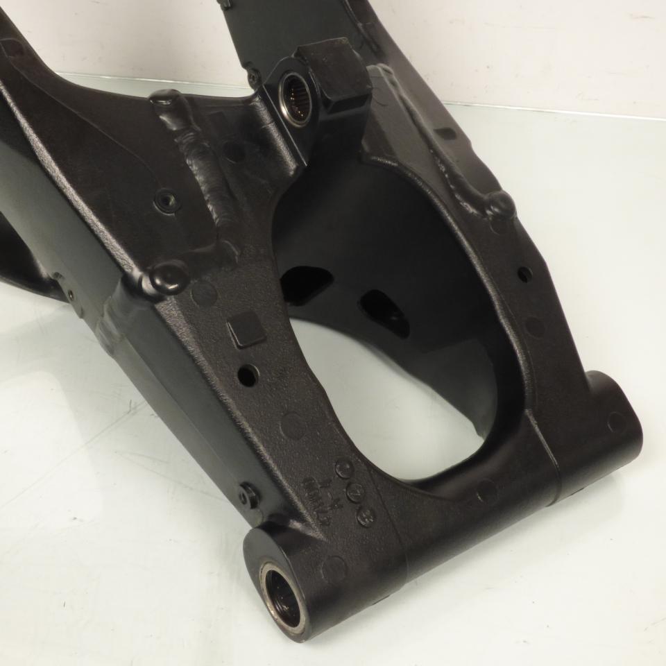 Bras oscillant origine pour moto Suzuki 1000 GSX-S 2015 à 2023 61000-47H21-YAP