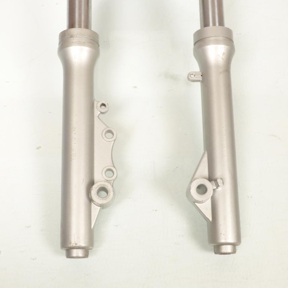 Fourche origine pour Scooter Zhongyu 50 ZY50QT-3 LMFTCBPC86 Occasion