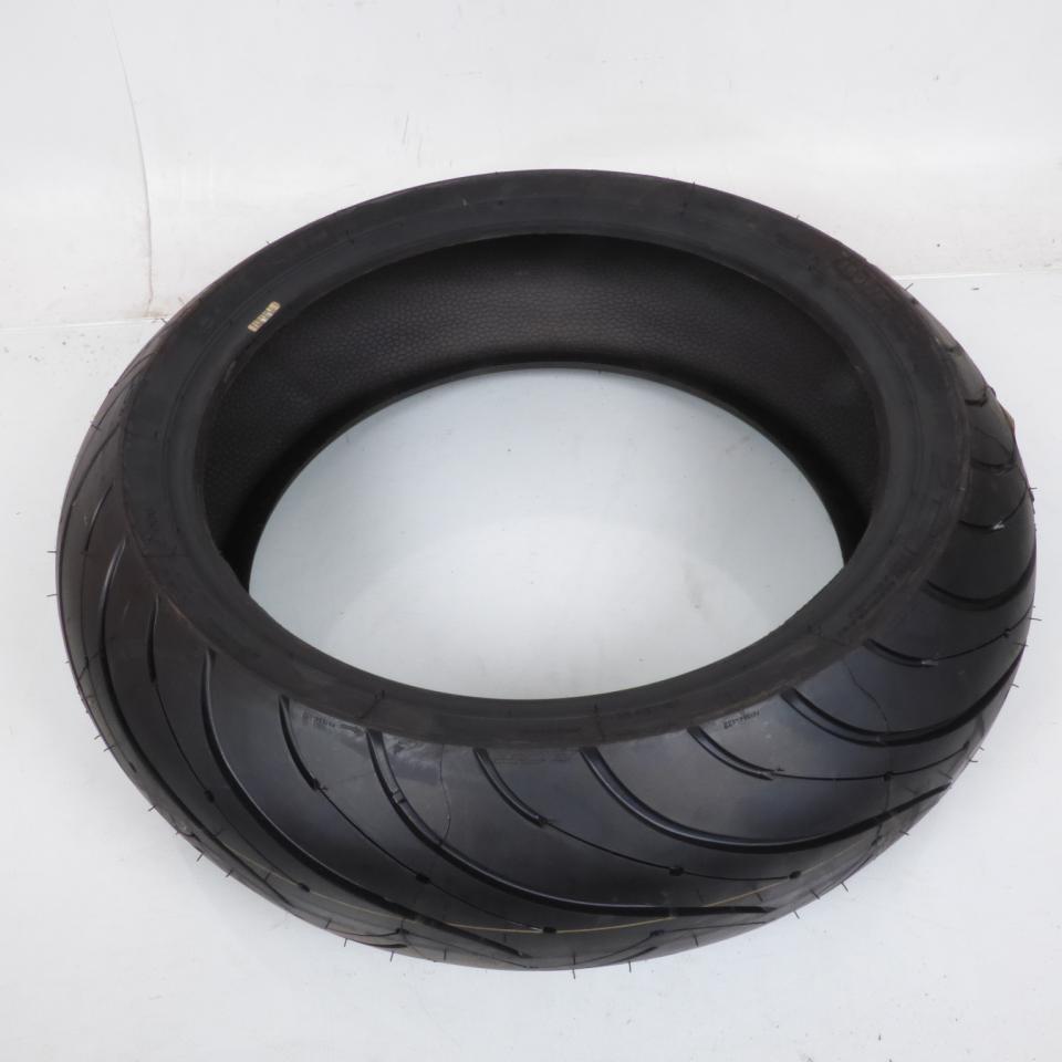 Pneu 190-55-17 Michelin pour Auto Pilot Road 3 75W Neuf