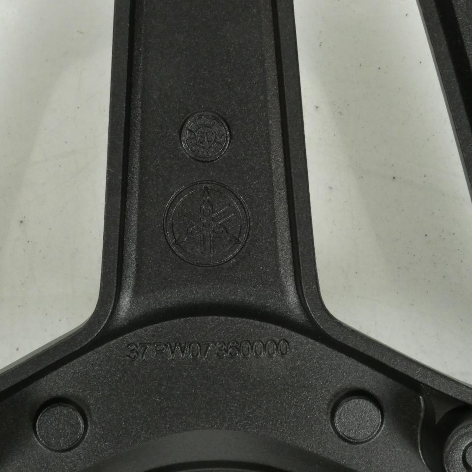 Porte bagage pour scooter Yamaha 250 Xmax 2010 à 2013 37P-W0736-00-00 Neuf