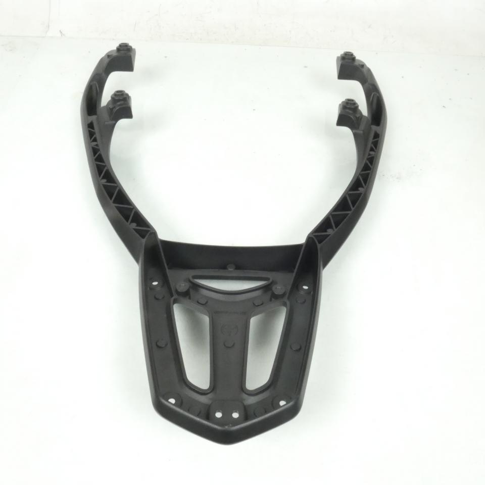 Porte bagage origine pour Scooter MBK 250 Skycruiser 2010 à 2013 37P-W0736-00-00 Neuf en destockage