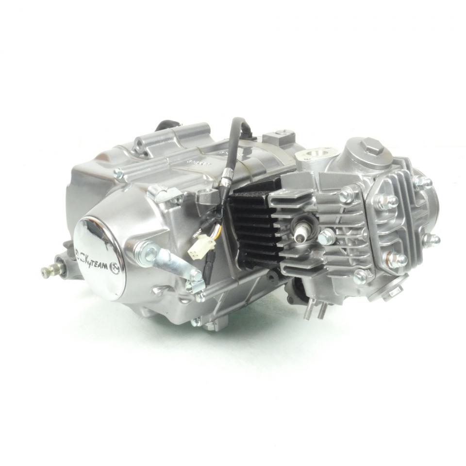 Bloc moteur 139FMA-2 connecteur 4 fils pour moto Skyteam 50 DAX 139FMA-2 Neuf