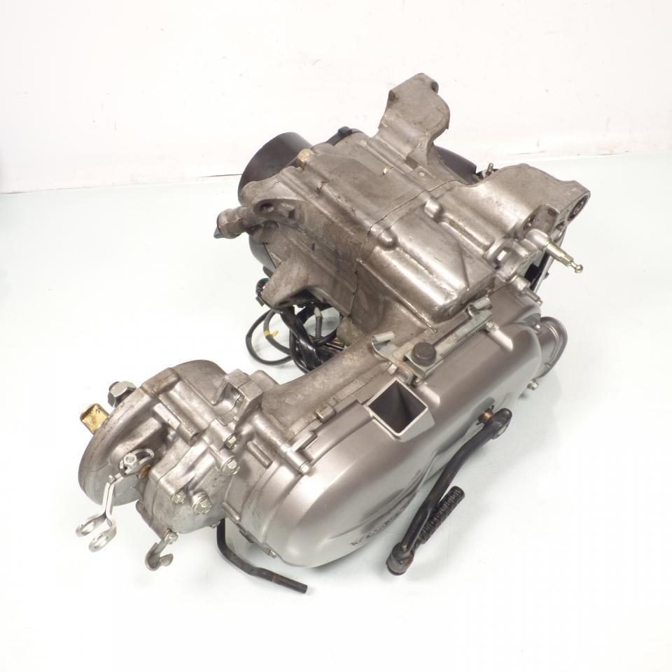 Bloc moteur origine pour scooter Honda 100 SCV Lead 2003 à 2007 4494Km JF11L