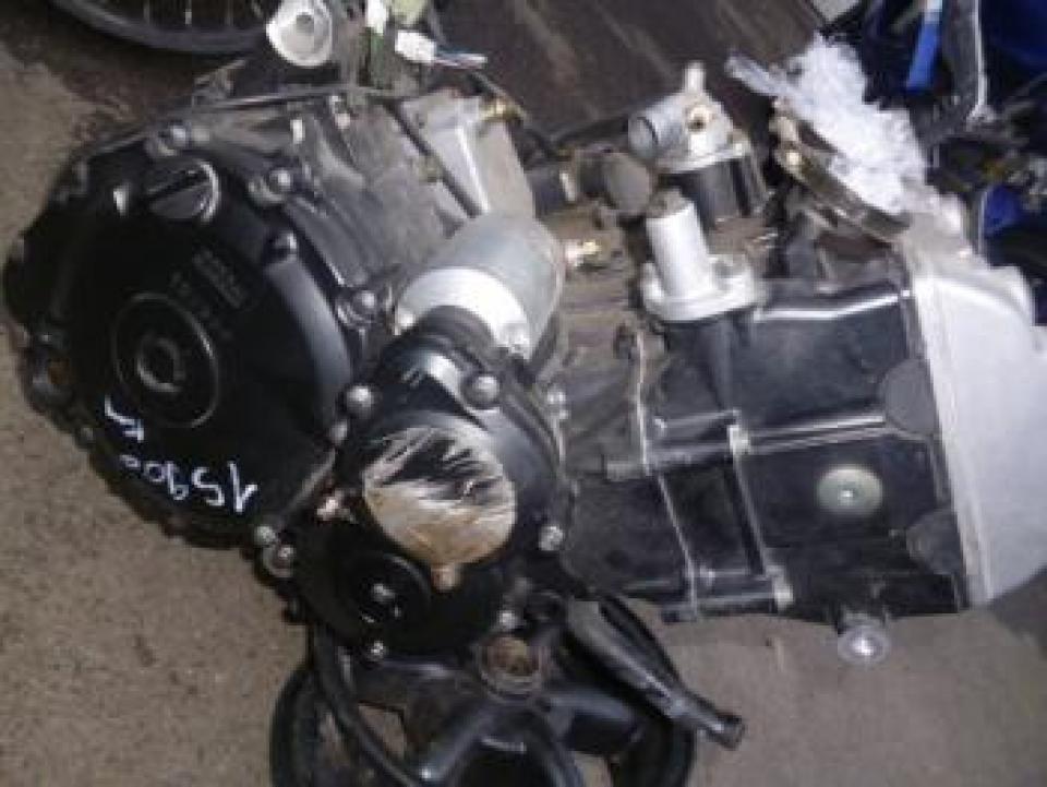 Bloc moteur origine pour moto Suzuki 600 GSR 2007 N731-102911 Occasion