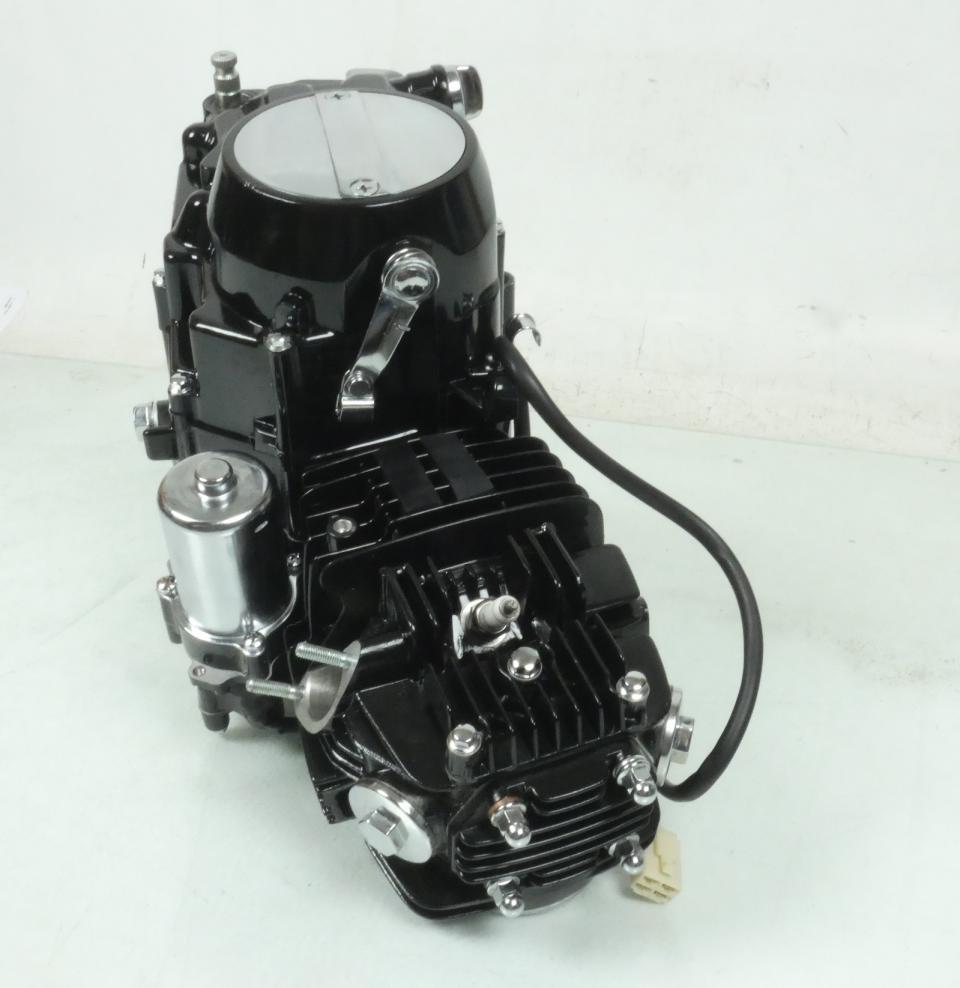 Moteur Noir pour dirt bike Lifan 125 DJ152FMI 4T boite 4 Démarreur bas 4 fils