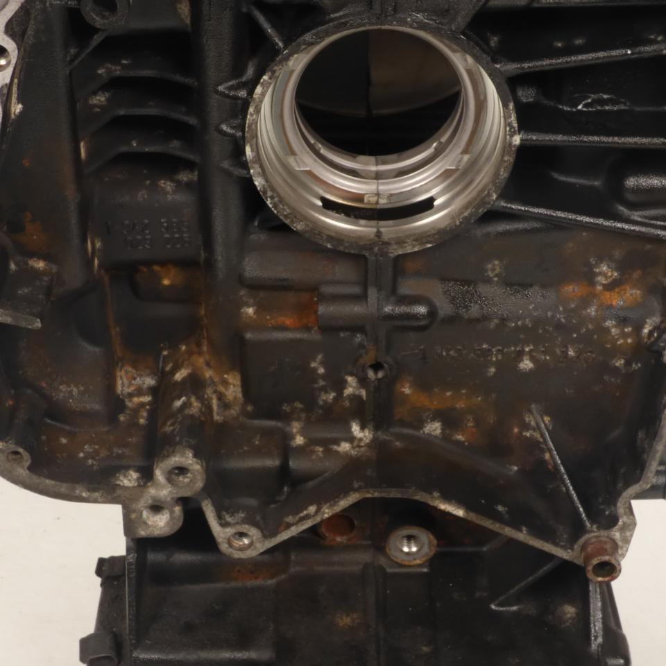 Carter moteur origine pour Moto BMW 1100 R Rt 1994 à 2002 1342585023226 / 1342586013226 Occasion