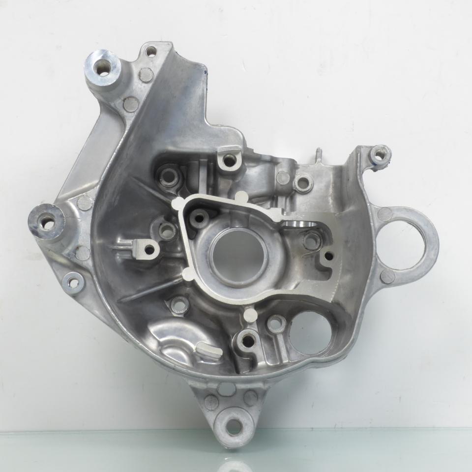 Demi carter moteur droit P2R pour scooter Yamaha 50 Bw's Avant 2020 Neuf