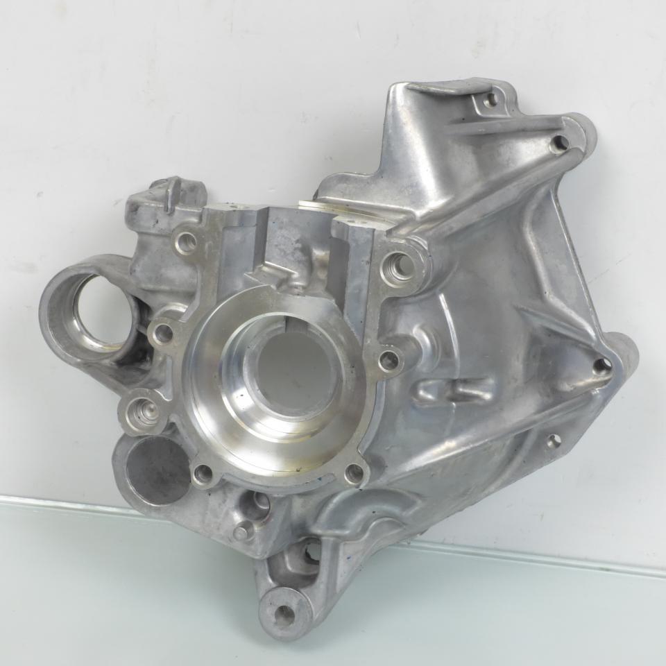 Demi carter moteur droit P2R pour scooter Yamaha 50 Bw's Avant 2020 Neuf