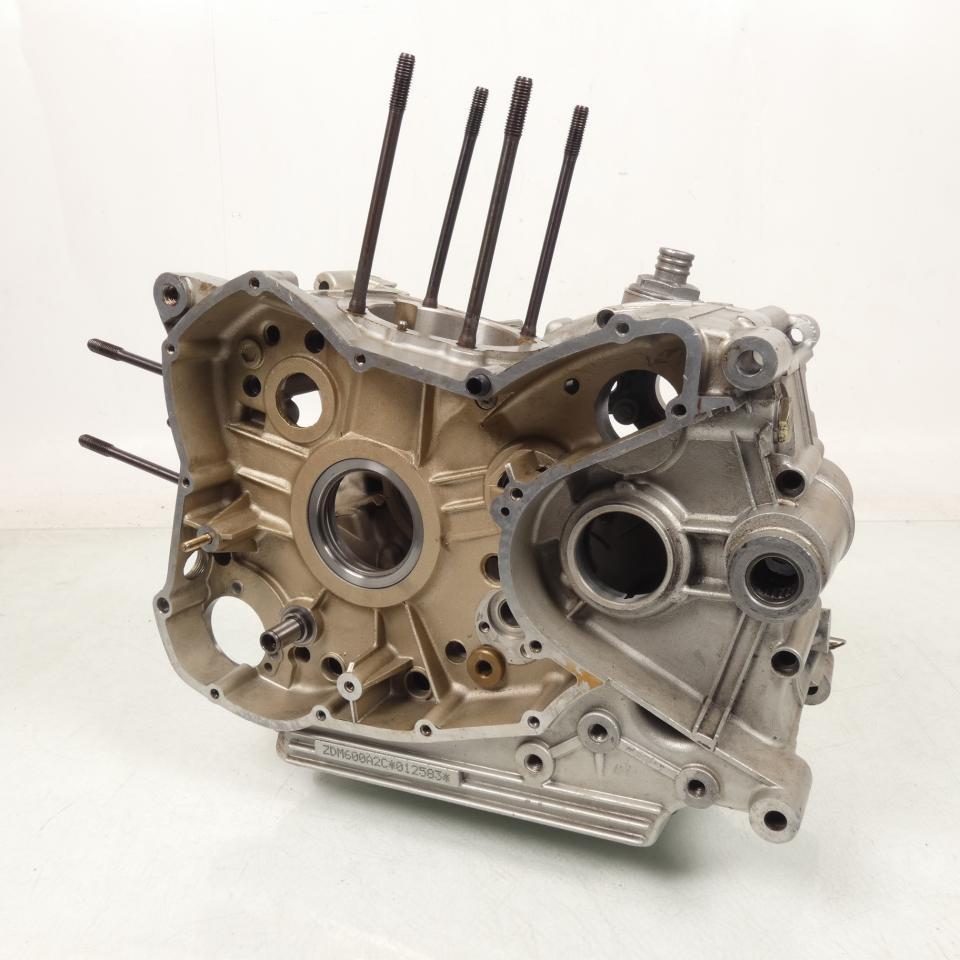 Paire carter moteur pour moto Ducati 600 Monster 1993 à 1997 ZDM600A2C 22520211A