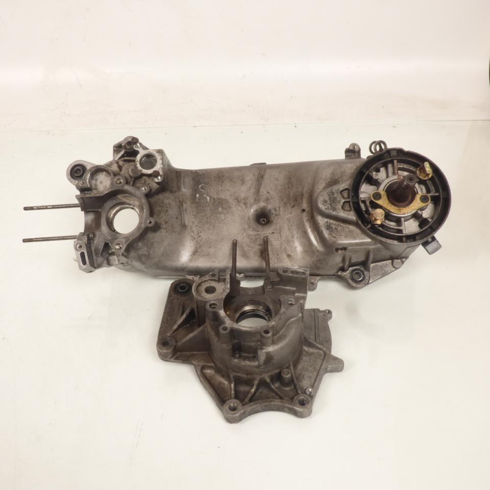Carter moteur origine pour scooter Derbi 50 Atlantis 00G03001011 / 00G03002041 Occasion
