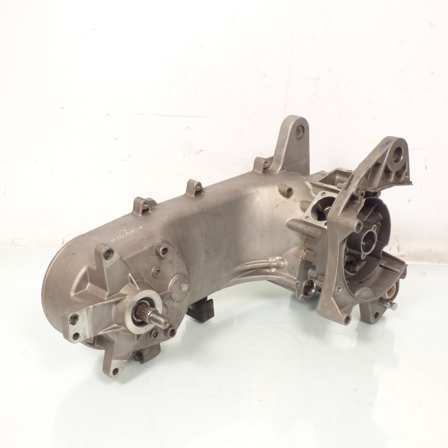 Carter moteur origine pour scooter Peugeot 50 Jet force TDSI 2003 à 2021
