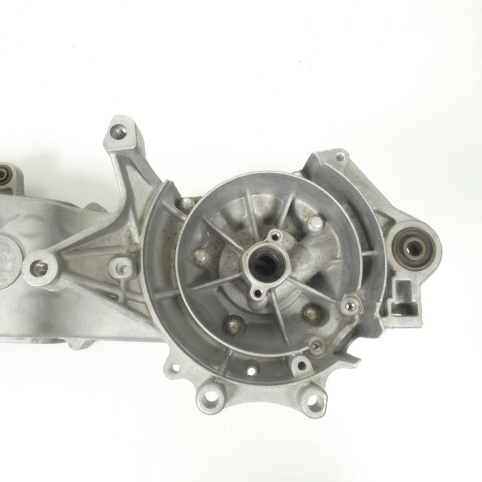 Paire Carter moteur D&G pour scooter Peugeot 50 Zenith 752811 FA1 FA2 Neuf