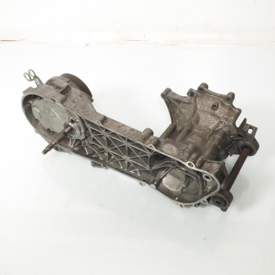 Paire de carter moteur origine scooter Peugeot 50 Squab 1996 à 1997 Occasion