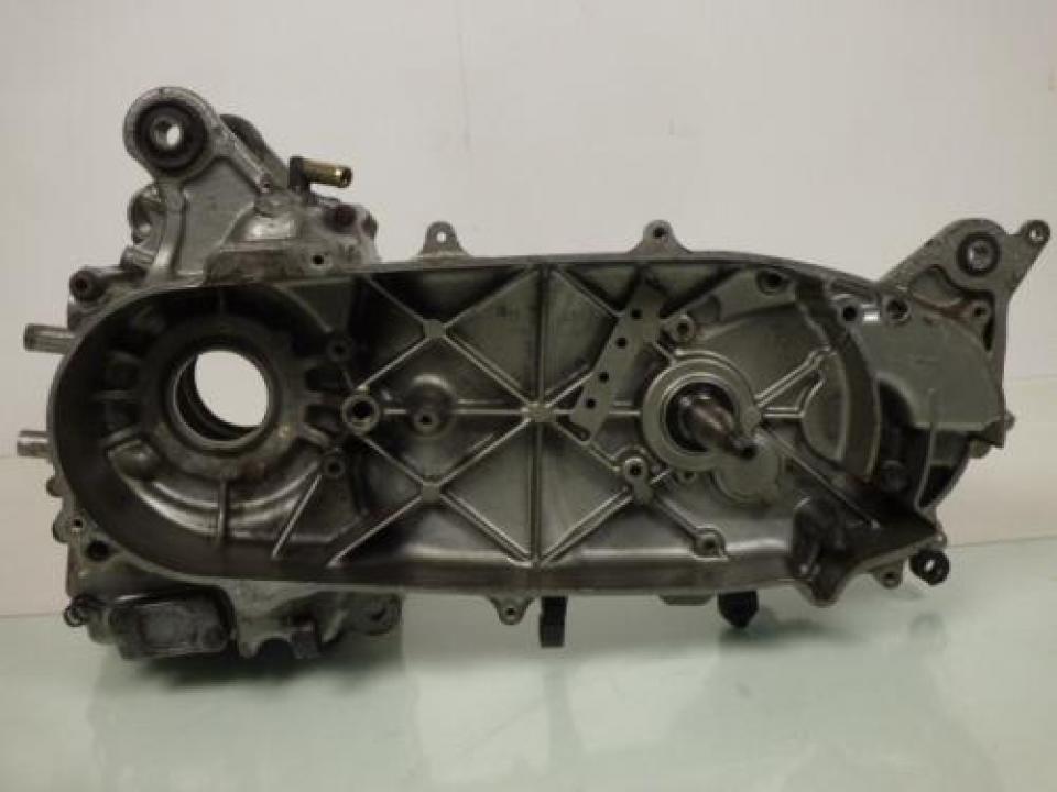Carter moteur origine pour scooter Suzuki 125 Burgman 2003 49F430 Occasion