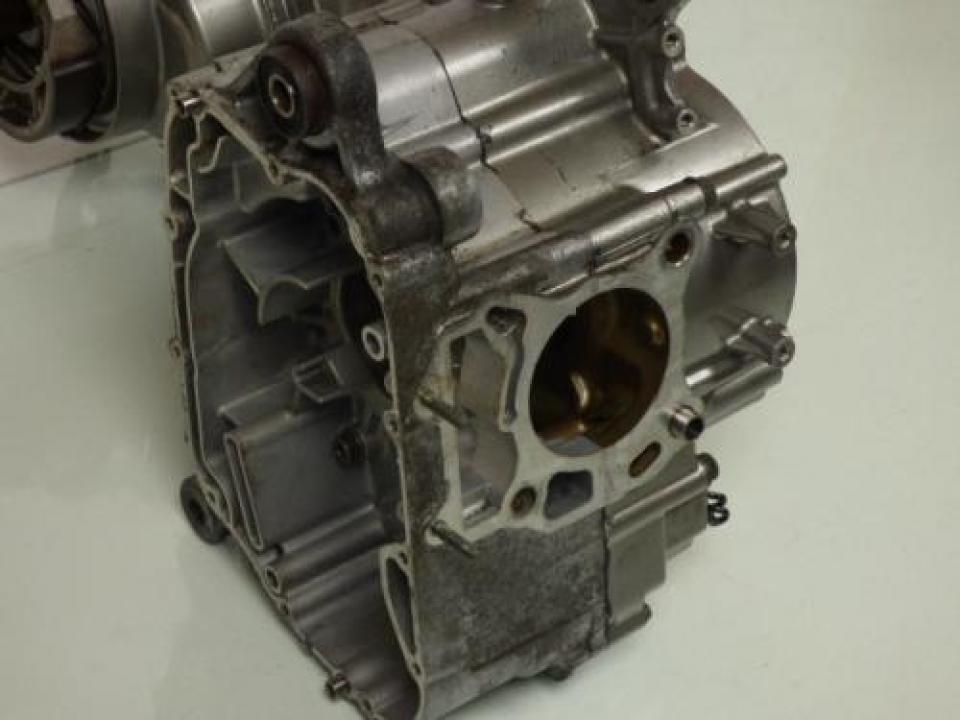 Carter moteur origine pour scooter Suzuki 125 Burgman 2003 49F430 Occasion