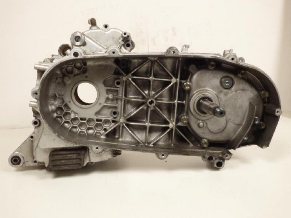 Carter moteur origine pour scooter Suzuki 400 Burgman 2003-2006 JS1BW1111 / k429 / 2SZB-139 Occasion